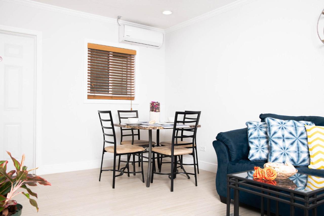 Sheer Bliss Beachview Apt #2 ジョージ・タウン エクステリア 写真